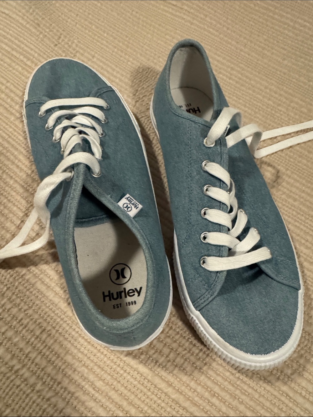 Hurley Teal Canvas Sneakers with White Laces